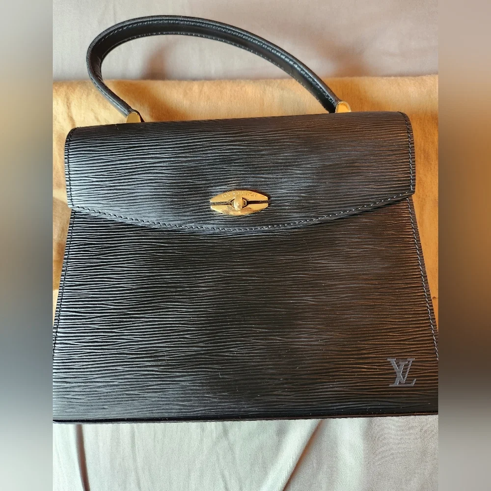 Louis Vuitton Black Epi Leather Malesherbes Bag - Picture 15 of 16